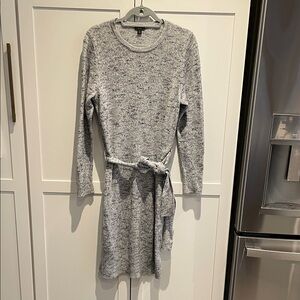 Ann Taylor Heathered navy and gray Long Sleeve belted sweater Dress size large